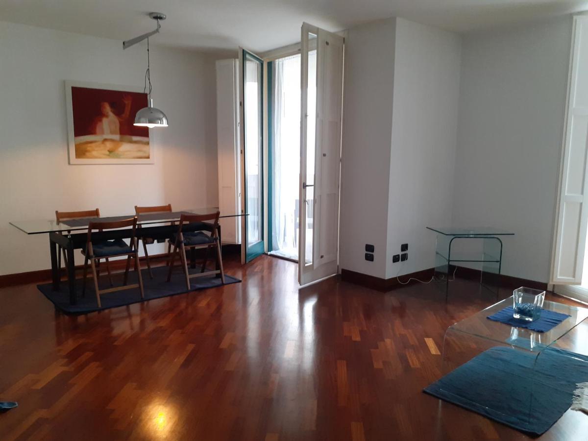 Olimpia Apartment City Center Σαλέρνο Εξωτερικό φωτογραφία