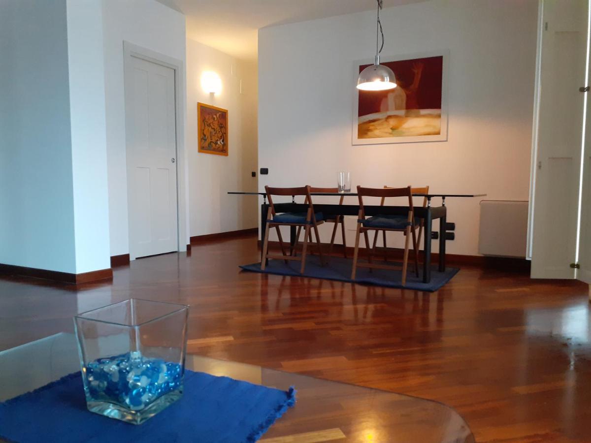 Olimpia Apartment City Center Σαλέρνο Εξωτερικό φωτογραφία