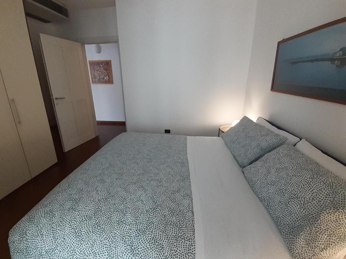 Olimpia Apartment City Center Σαλέρνο Εξωτερικό φωτογραφία